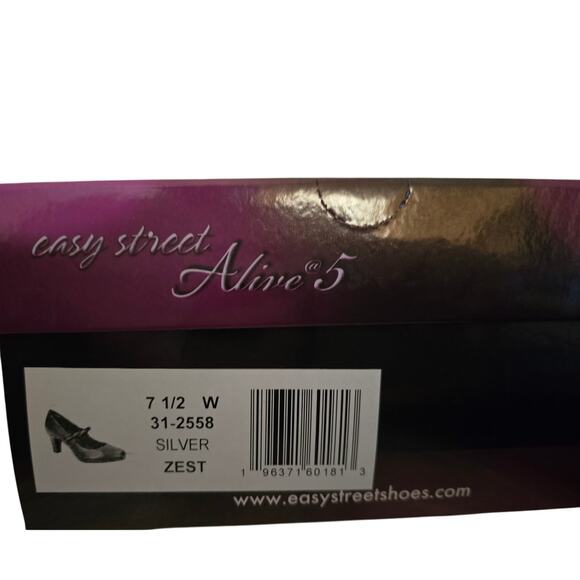 Easy Street Zest Mary Jane Pump in Silver New in Box Size 7.5 - Picture 6 of 6